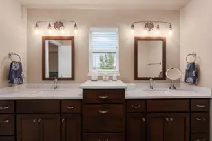 2372 Leopold Way, Sun Prairie, WI 53590 - Photo 24