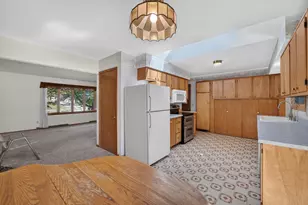372 E Lincoln St, Oregon, WI 53575 - Photo 10