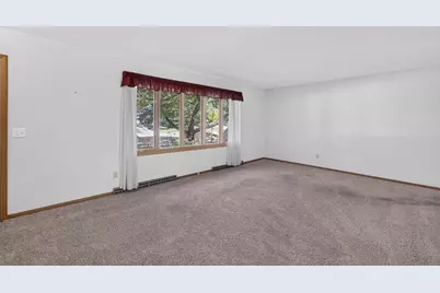 372 E Lincoln Street, Oregon, WI 53575 - Photo 4