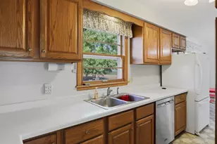 846 Taylor Rd, New Lisbon, WI 53950 - Photo 14