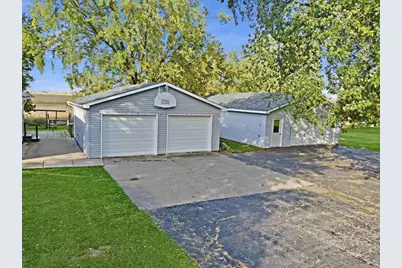 846 Taylor Road, New Lisbon, WI 53950 - Photo 2