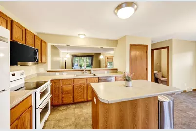 1576 Wild Iris Street, Sun Prairie, WI 53590 - Photo 8