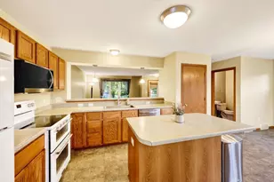 1576 Wild Iris St, Sun Prairie, WI 53590 - Photo 8