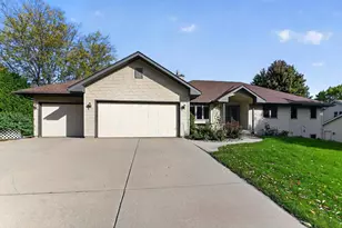 5716 Margate St, Fitchburg, WI 53711 - Photo 2
