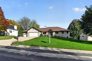 5716 Margate St, Fitchburg, WI 53711 - Photo 4