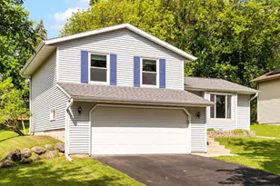 2722 Fell Rd, Madison, WI 53713 - Photo 2