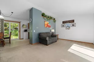2722 Fell Rd, Madison, WI 53713 - Photo 14