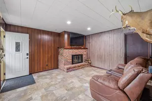 1120 E Circle Dr, Beaver Dam, WI 53916 - Photo 8