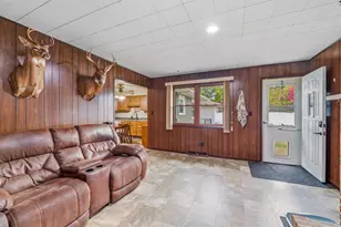 1120 E Circle Dr, Beaver Dam, WI 53916 - Photo 10