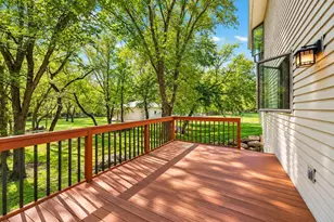 4805 Schneider Dr, Fitchburg, WI 53575 - Photo 4