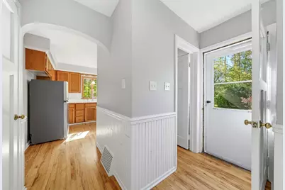 7609 N Boyd Way, Milwaukee, WI 53217 - Photo 8