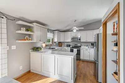 221 14th Avenue, Baraboo, WI 53913 - Photo 14