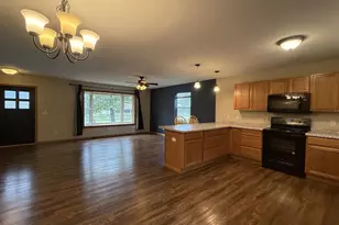 320 N Walker St, Adams, WI 53910 - Photo 8