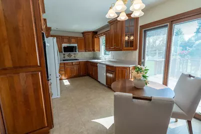 2508 N Bootmaker Drive, Beloit, WI 53511 - Photo 4