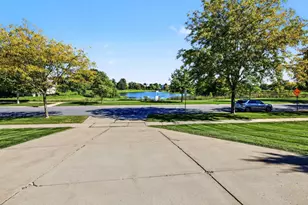 902 Winding Way, Madison, WI 53562 - Photo 6
