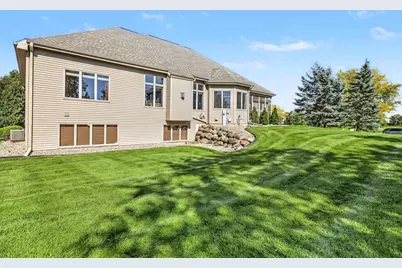 902 Winding Way, Madison, WI 53562 - Photo 10