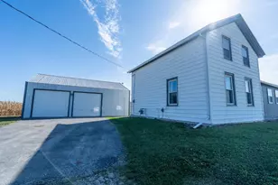 N3089 E Rock River Rd, Waupun, WI 53963 - Photo 10