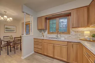 4112 N Galaxy Dr, Janesville, WI 53546 - Photo 2