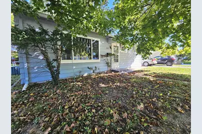 327 Hitchcock Street, Baraboo, WI 53913 - Photo 2