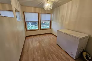 327 Hitchcock St, Baraboo, WI 53913 - Photo 12