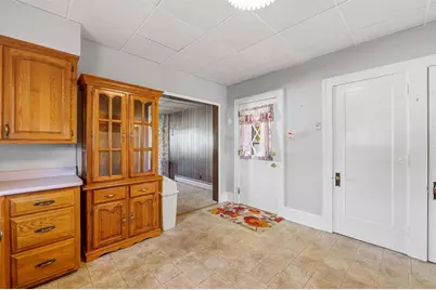 615 N Center Street, Beaver Dam, WI 53916 - Photo 8