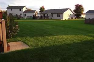 3672 91st Pl, Sturtevant, WI 53177 - Photo 40