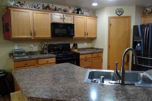 3672 91st Pl, Sturtevant, WI 53177 - Photo 6