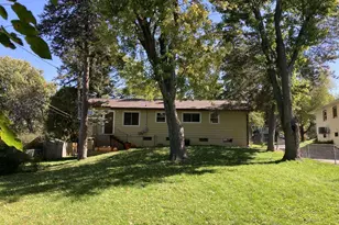 103 Edward St, Verona, WI 53593 - Photo 4