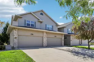 2967 Kentville Dr, Sun Prairie, WI 53590 - Photo 2