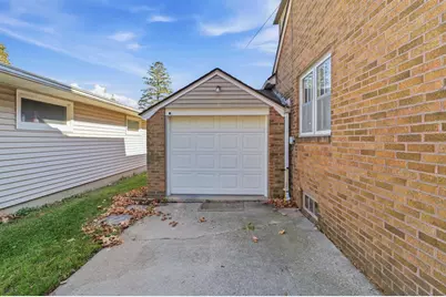 951 Watson Street, Ripon, WI 54971 - Photo 4