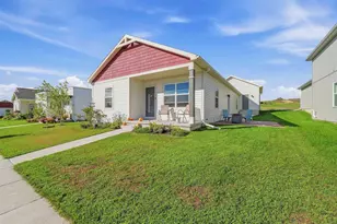 509 Park St, Poynette, WI 53955 - Photo 2