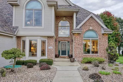 1225 Saint Patrick Way, Sun Prairie, WI 53590 - Photo 4