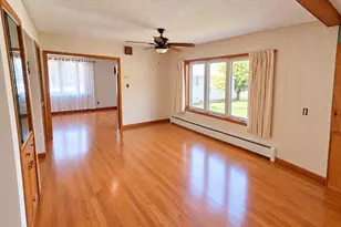 304 Harvard St, Princeton, WI 54968 - Photo 6