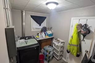 242 E Merrill Ave, Fond du Lac, WI 54935 - Photo 8