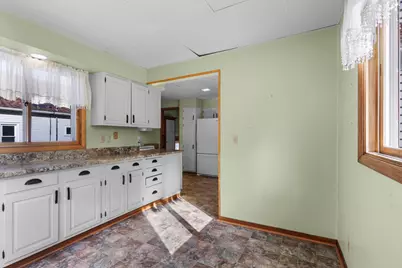213 S College Avenue, Fox Lake, WI 53933 - Photo 8