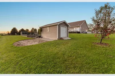 2085 Branch Road, Sun Prairie, WI 53590 - Photo 50