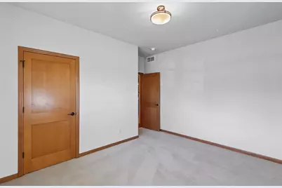 2013 Fieldstone Boulevard #5, Prairie Du Sac, WI 53578 - Photo 32