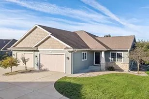 2013 Fieldstone Blvd, Prairie Du Sac, WI 53578 - Photo 62