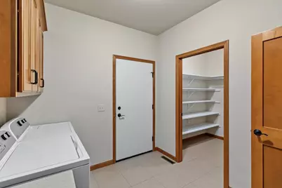 2013 Fieldstone Boulevard #5, Prairie Du Sac, WI 53578 - Photo 36