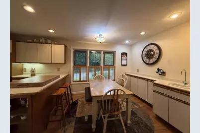 30 Shadowwood Court, Janesville, WI 53548 - Photo 18