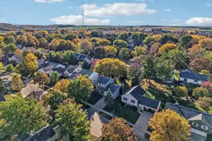 7814 E Oakbrook Cir, Madison, WI 53717 - Photo 36