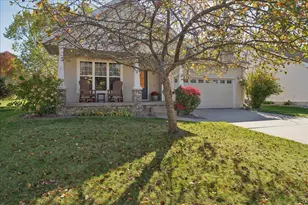 7235 Arctic Fox Dr, Madison, WI 53719 - Photo 2