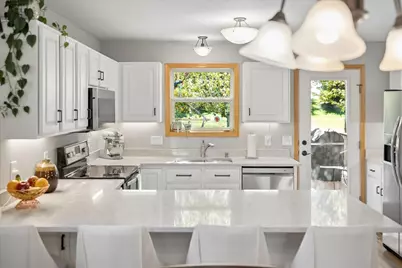 7235 Arctic Fox Drive, Madison, WI 53719 - Photo 8