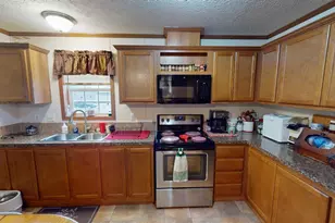 229 Avon Rd, Sparta, WI 54656 - Photo 6