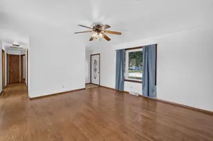 1513 Roosevelt Ave, Janesville, WI 53546 - Photo 4