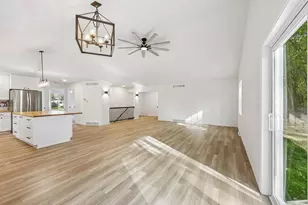 902 Garity St, Jefferson, WI 53549 - Photo 6