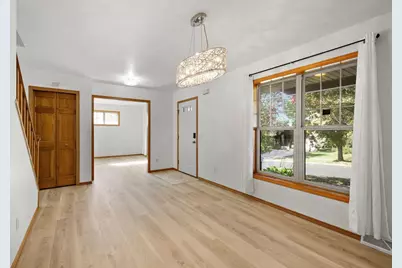 1233 Velvet Leaf Drive, Madison, WI 53719 - Photo 10