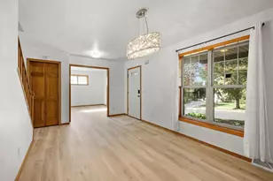 1233 Velvet Leaf Dr, Madison, WI 53719 - Photo 10