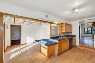 975 Dane St, Madison, WI 53713 - Photo 34