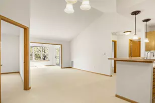 6835 Parkside Cir, Windsor, WI 53532 - Photo 20